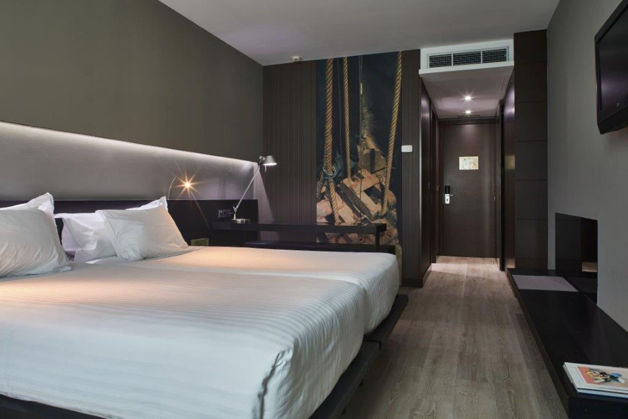 Hotel Silken Gran Teatro 4*